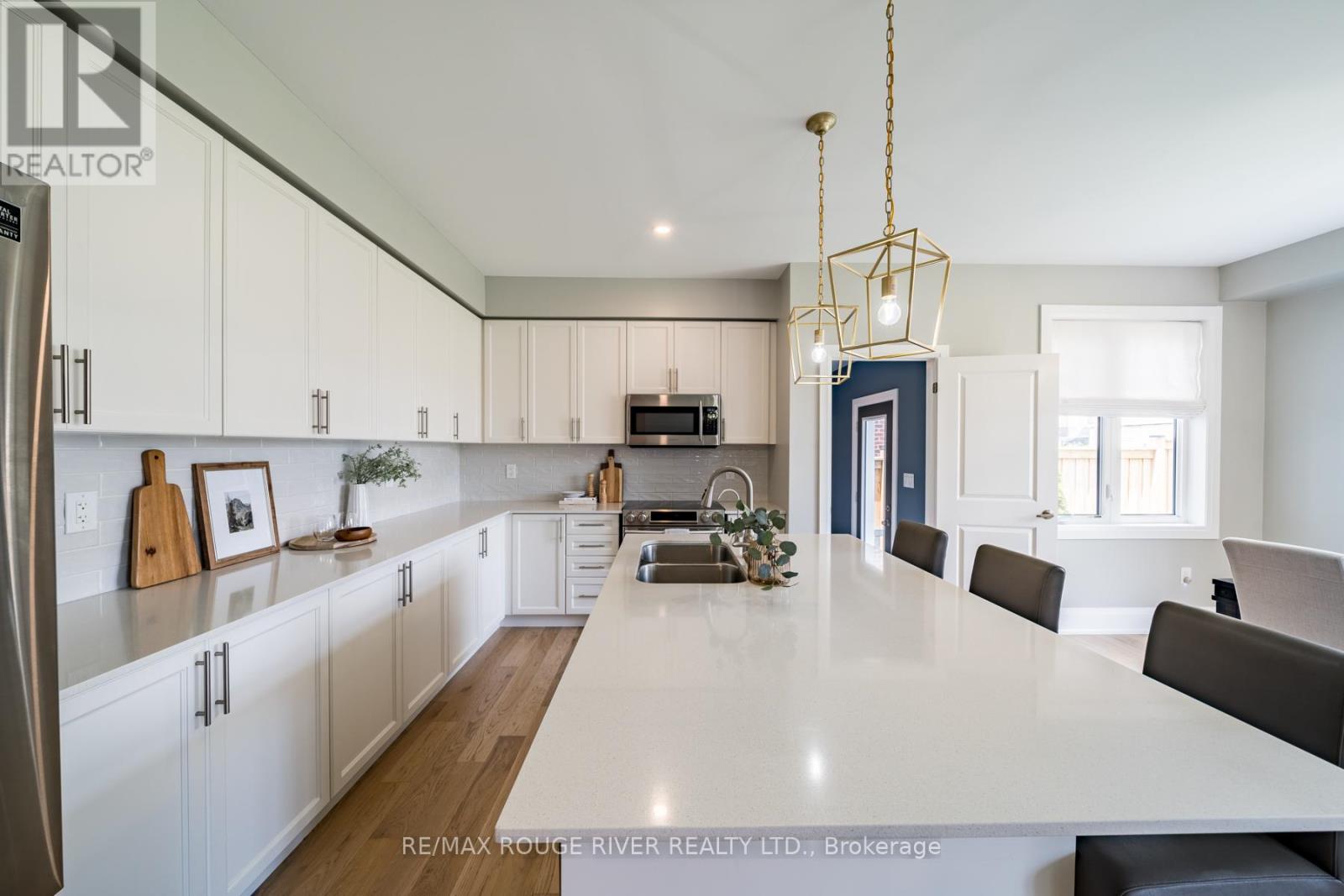 120 Highlands Boulevard, Cavan Monaghan (Cavan Twp), Ontario  L0A 1G0 - Photo 12 - X12840226