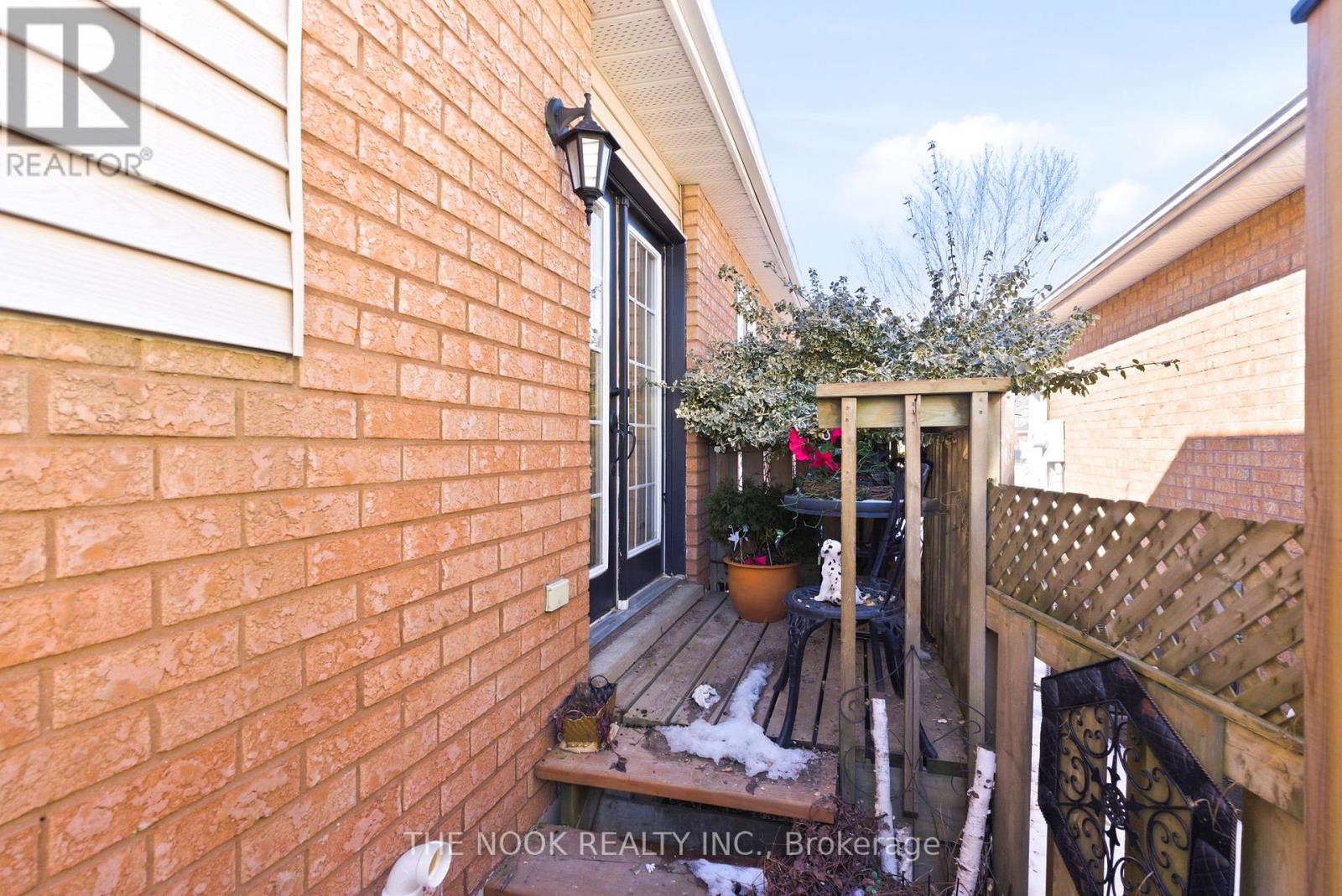 181 Edward Street W, Clarington (Newcastle), Ontario  L1B 1E6 - Photo 43 - E12840872