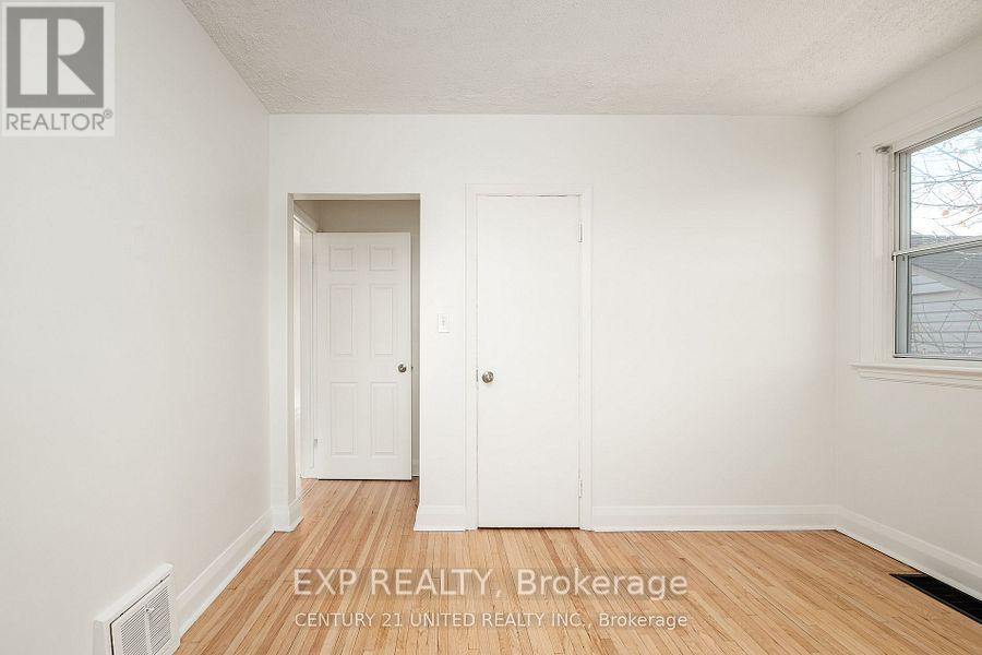 298 Swanston Avenue, Peterborough (Ashburnham Ward 4), Ontario  K9H 1P7 - Photo 19 - X12842230