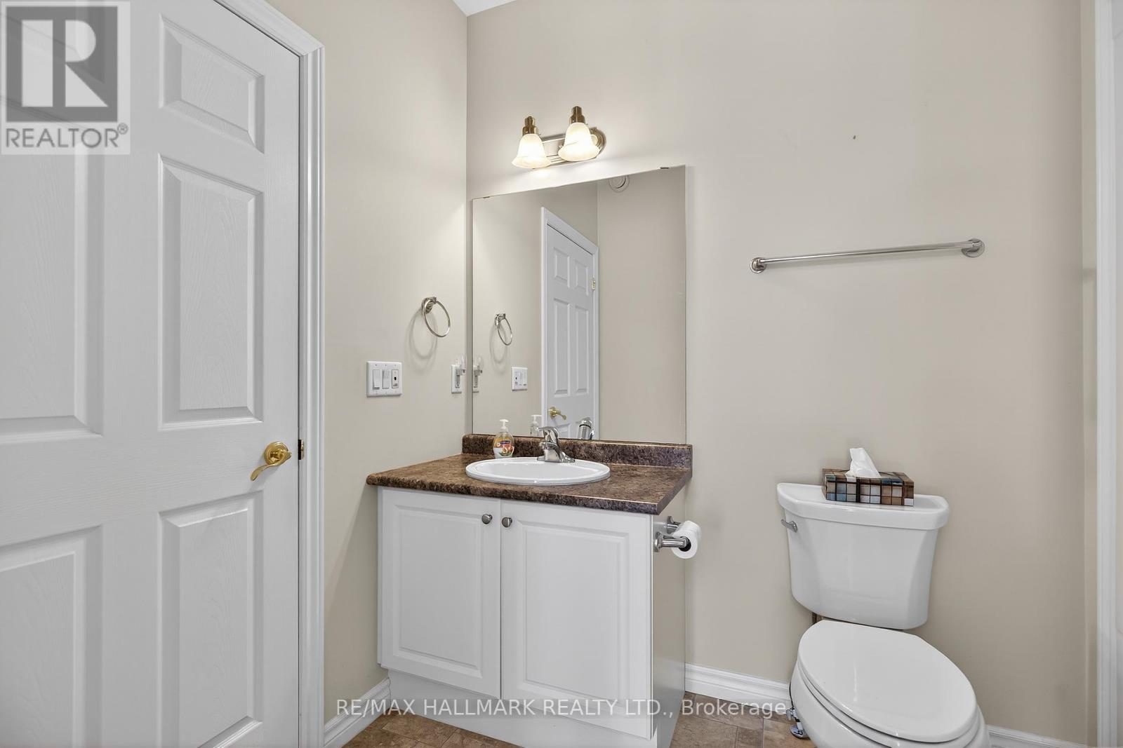 105 - 86 Village Crescent, Peterborough (Otonabee Ward 1), Ontario  K9J 8S7 - Photo 23 - X12842296