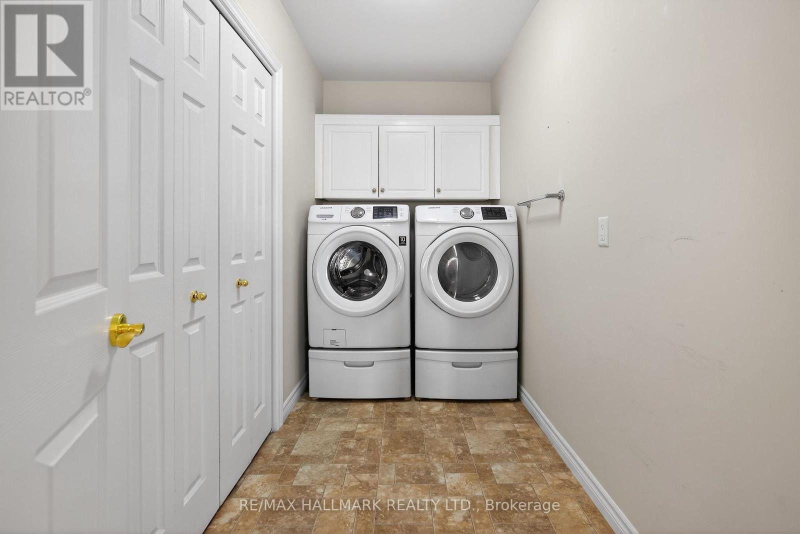 105 - 86 Village Crescent, Peterborough (Otonabee Ward 1), Ontario  K9J 8S7 - Photo 35 - X12842296