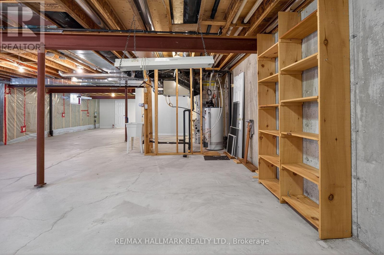 105 - 86 Village Crescent, Peterborough (Otonabee Ward 1), Ontario  K9J 8S7 - Photo 38 - X12842296