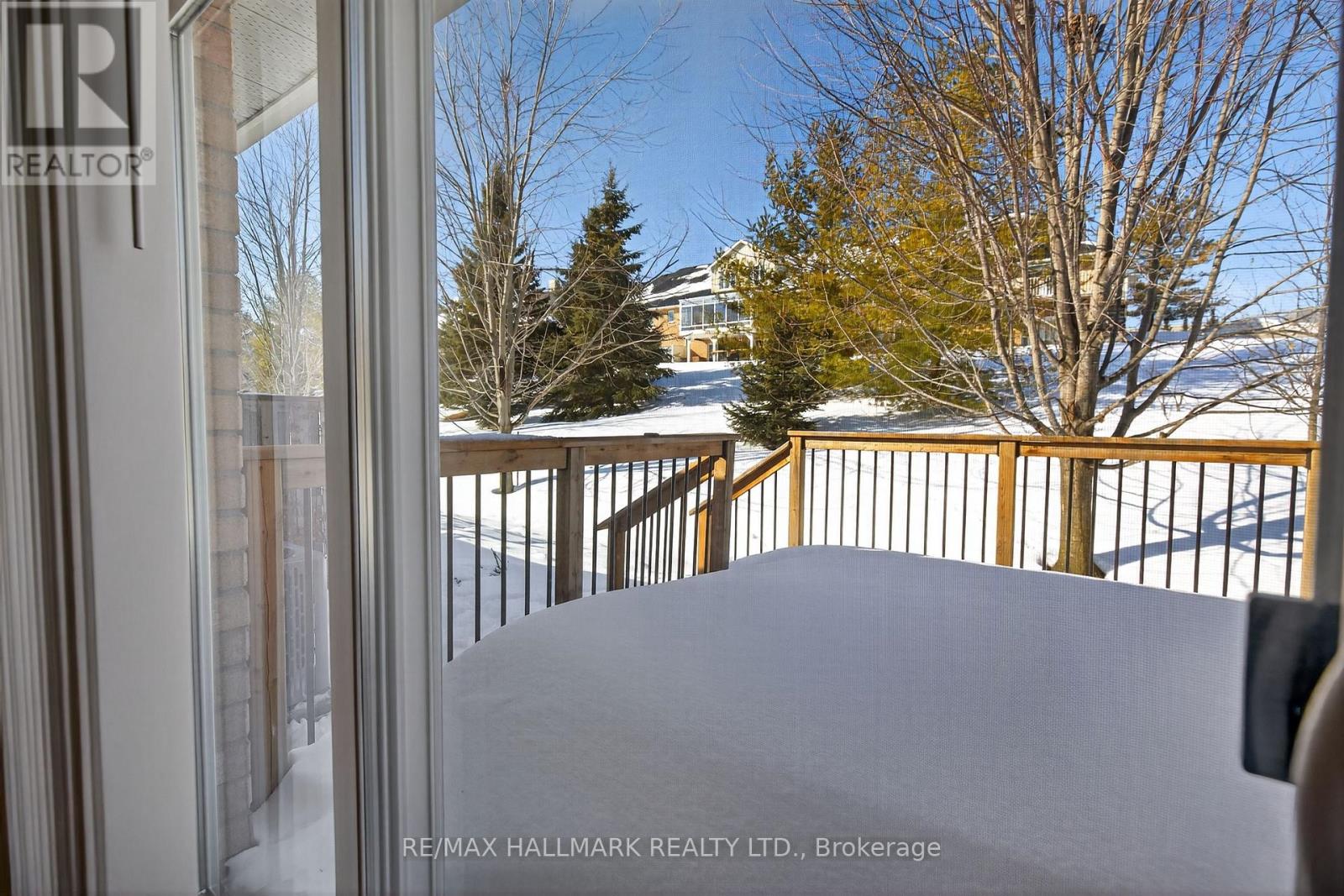 105 - 86 Village Crescent, Peterborough (Otonabee Ward 1), Ontario  K9J 8S7 - Photo 41 - X12842296