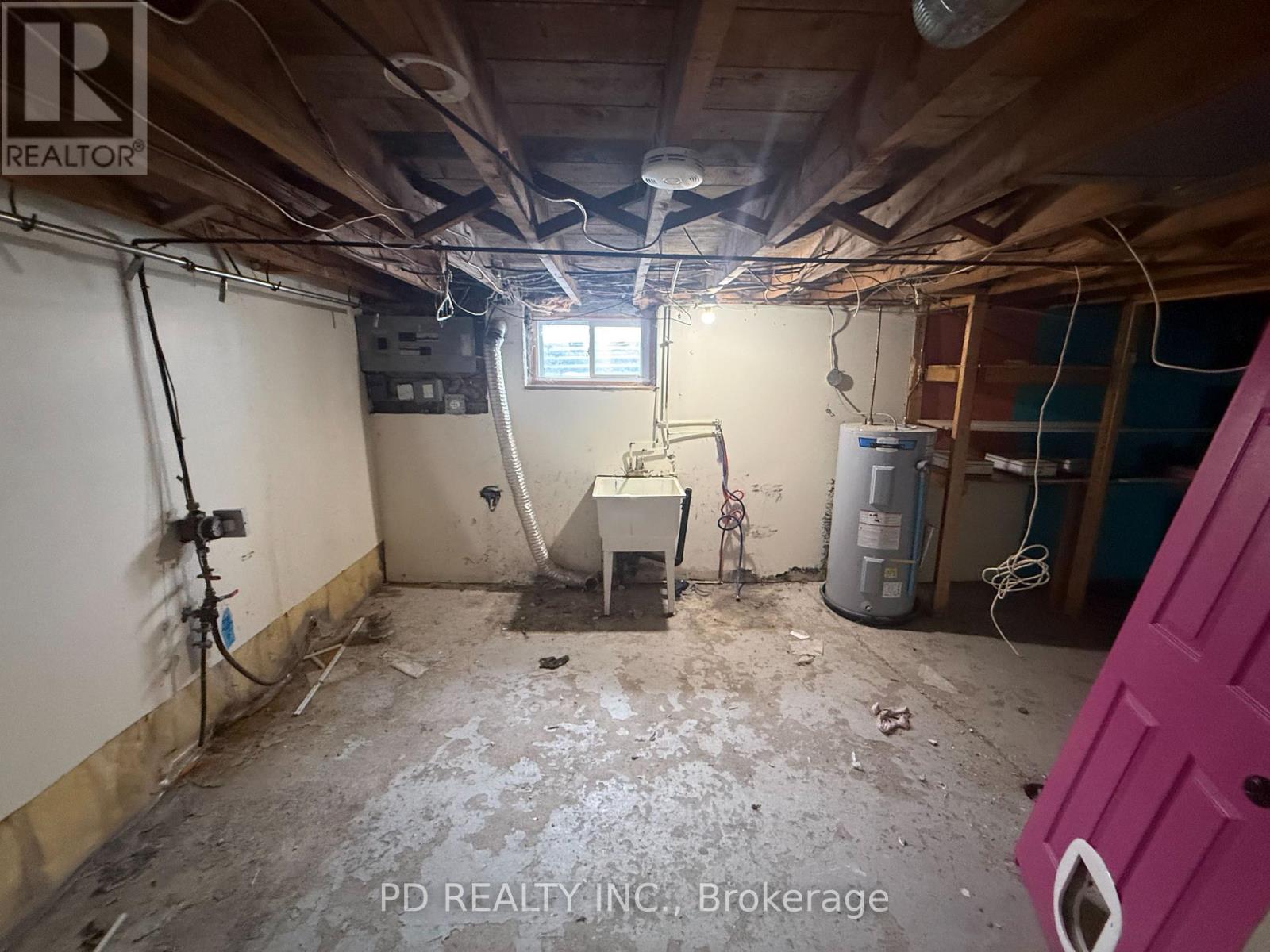 1028 Western Avenue, Peterborough (Otonabee Ward 1), Ontario  K9J 5W4 - Photo 29 - X12842520