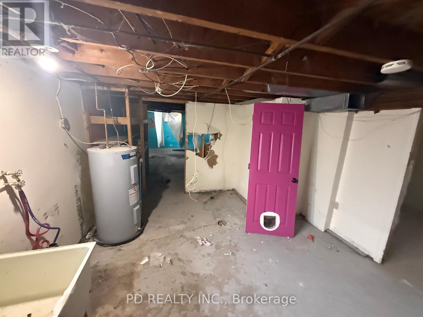 1028 Western Avenue, Peterborough (Otonabee Ward 1), Ontario  K9J 5W4 - Photo 30 - X12842520