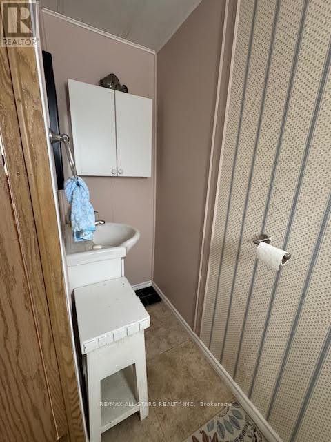 13 Fenelon Way, Kawartha Lakes (Fenelon), Ontario  K9V 0H9 - Photo 20 - X12842546