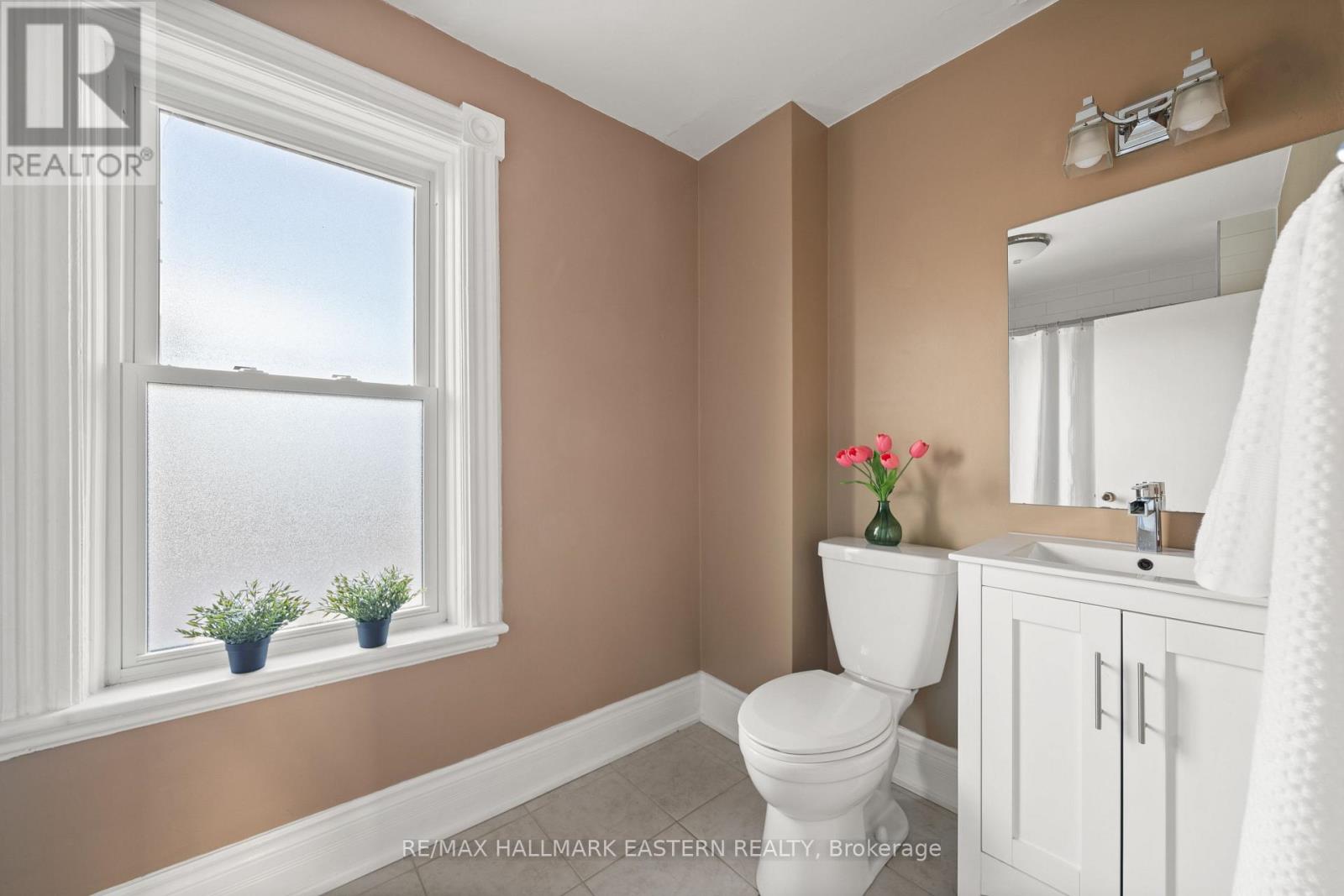 198 Hazlitt Street, Peterborough (Ashburnham Ward 4), Ontario  K9H 1L7 - Photo 23 - X12842712