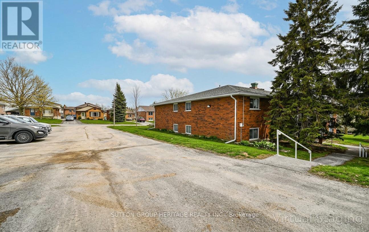 102 - 2418 Mountland Drive, Peterborough (Monaghan Ward 2), Ontario  K9K 2E2 - Photo 12 - X12842730