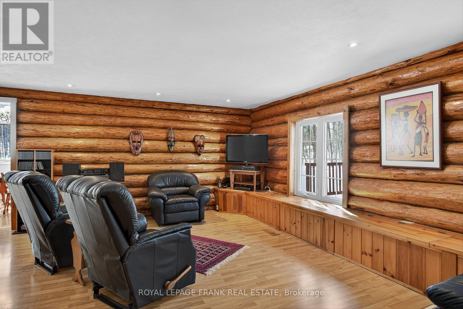 106 Sugarbush Crescent, Trent Lakes, Ontario  K0L 1J0 - Photo 9 - X12842812