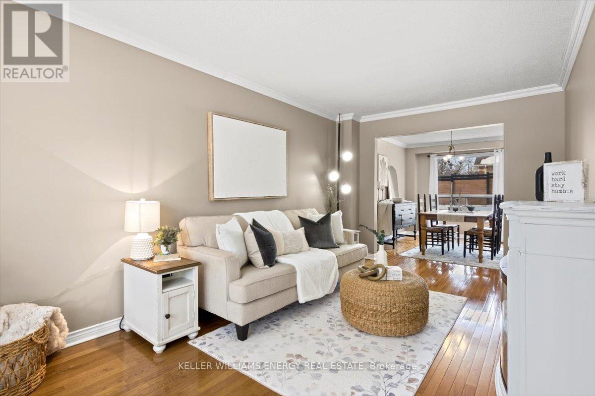 2 Resnik Drive, Clarington (Newcastle), Ontario  L1B 1K5 - Photo 3 - E12842946