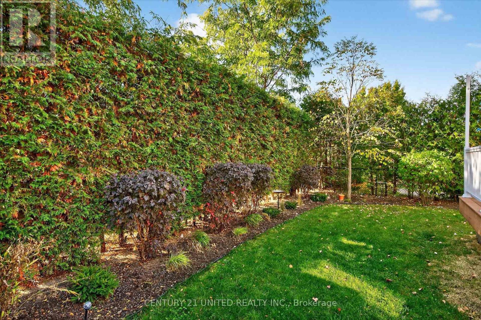 27 - 35 Brinton Drive, Peterborough (Otonabee Ward 1), Ontario  K9J 8S9 - Photo 48 - X12843012