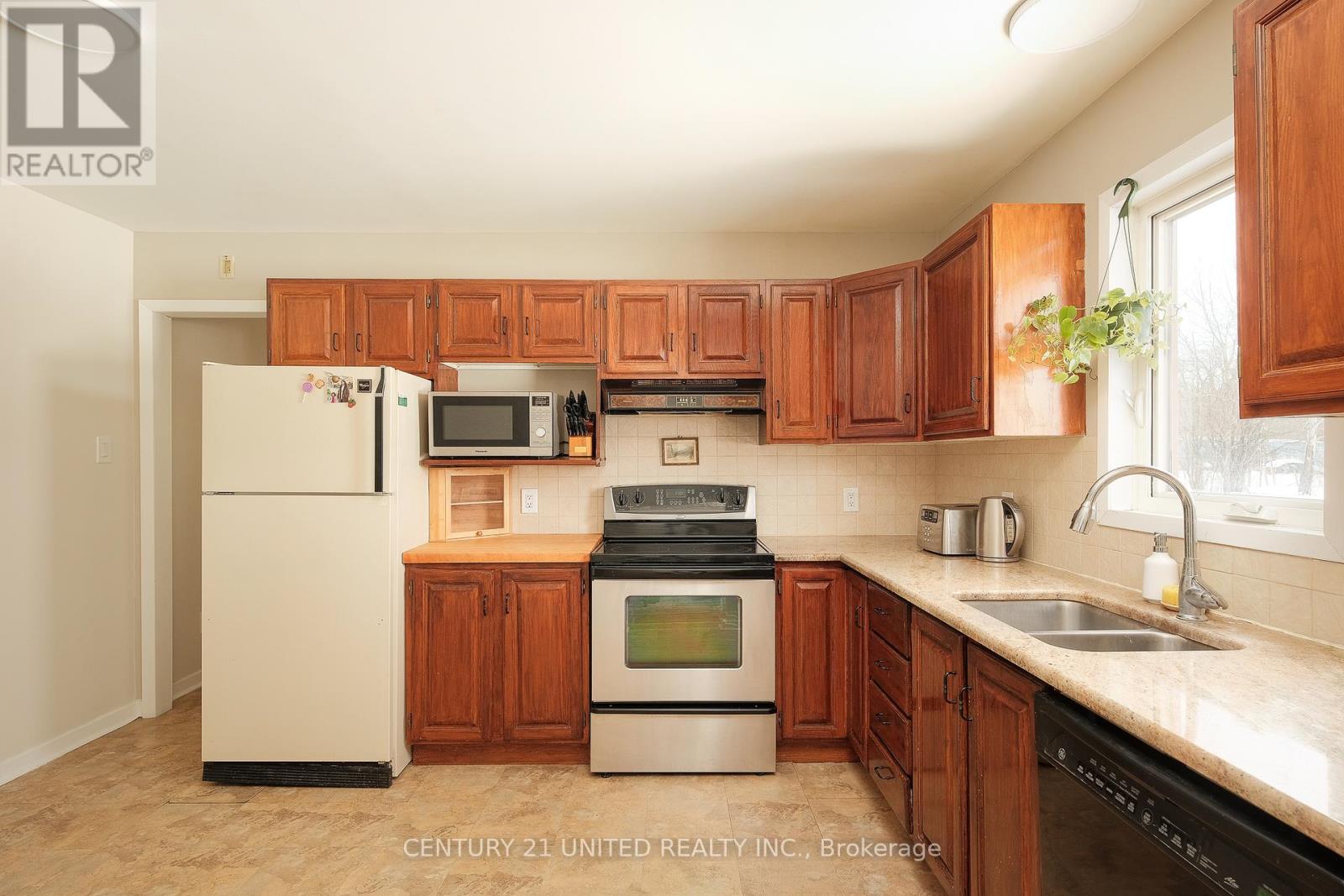 228 County Road 28, Cavan Monaghan (Cavan Twp), Ontario  K0L 1B0 - Photo 13 - X12843504