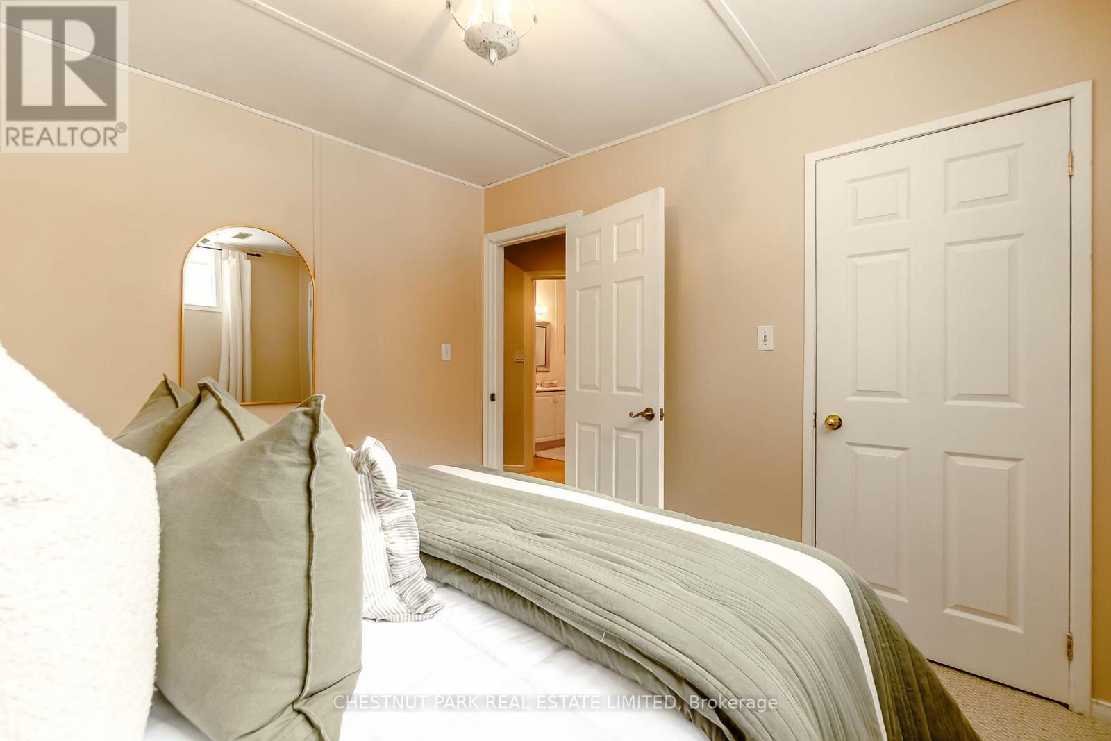 1470 Glenforest Crescent, Peterborough (Monaghan Ward 2), Ontario  K9K 2J2 - Photo 38 - X12843672