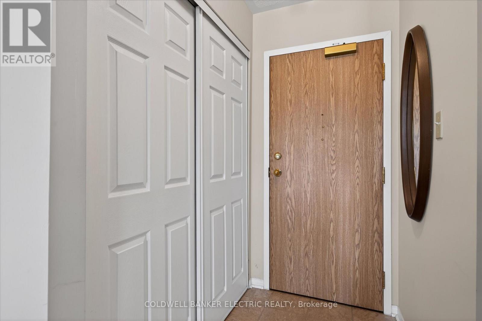 205c - 1099 Clonsilla Avenue, Peterborough (Otonabee Ward 1), Ontario  K9J 8L8 - Photo 32 - X12844060