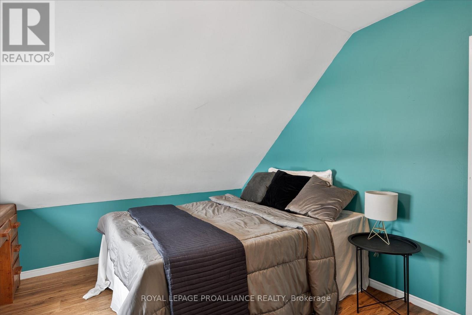 590 Murray Street, Peterborough (Town Ward 3), Ontario  K9H 2V1 - Photo 33 - X12845928