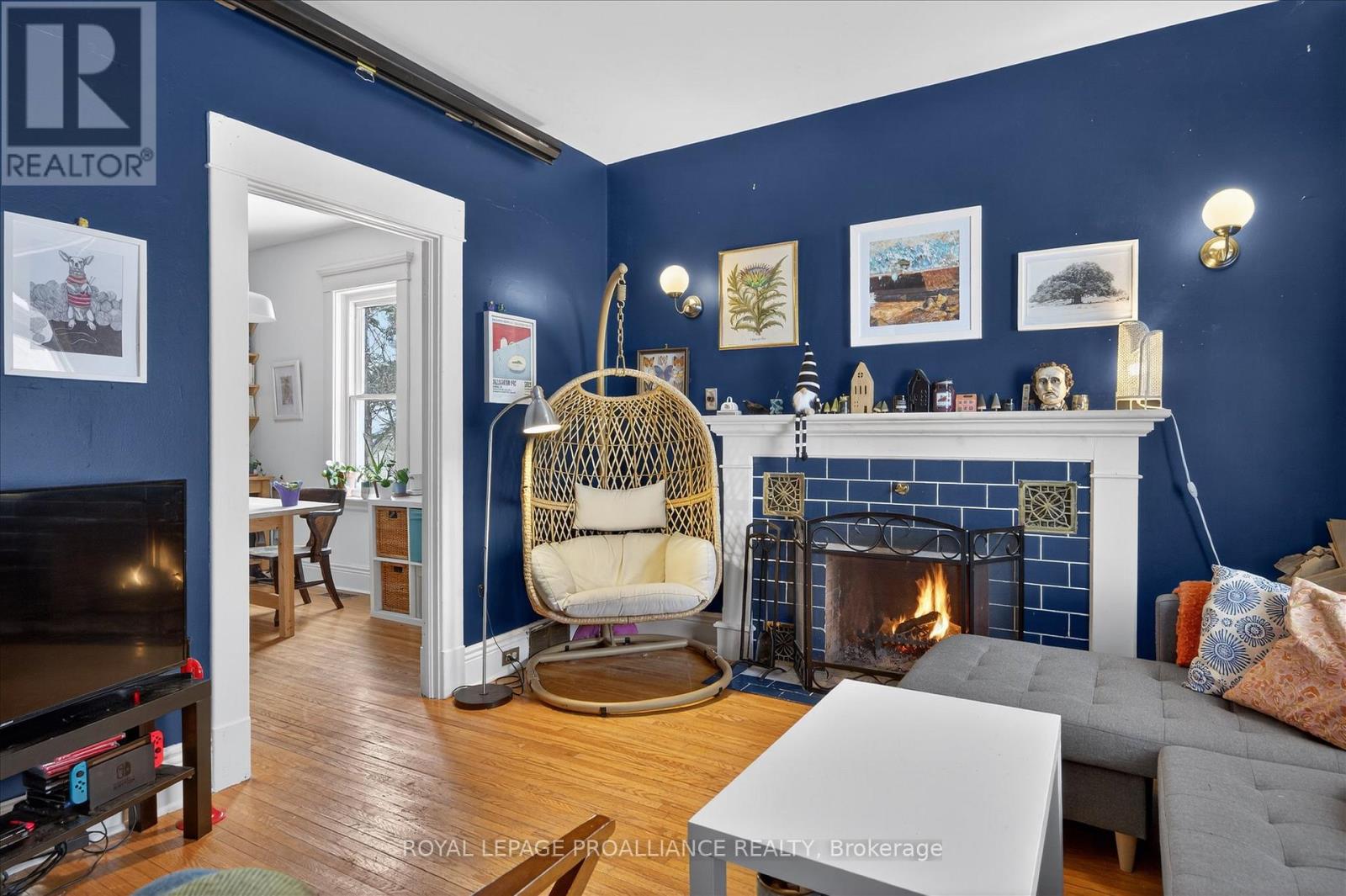 590 Murray Street, Peterborough (Town Ward 3), Ontario  K9H 2V1 - Photo 5 - X12845928