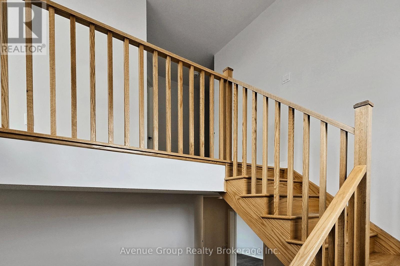 1 Fisher Road, Kawartha Lakes (Lindsay), Ontario  K9V 0P9 - Photo 14 - X12846886