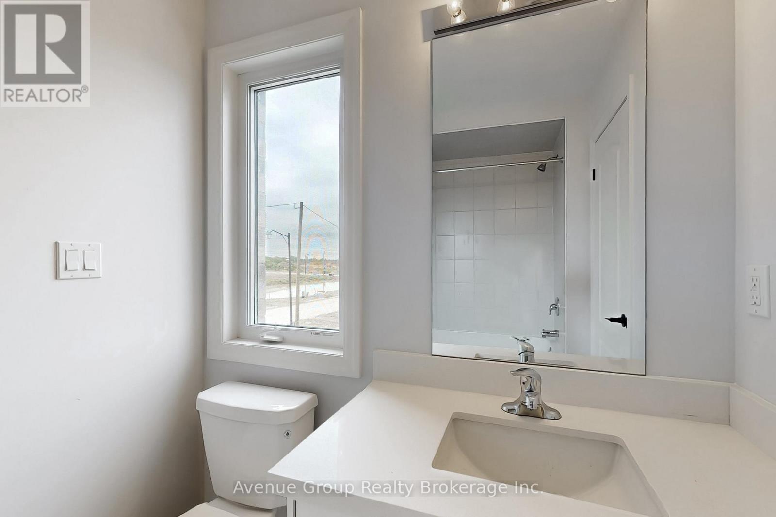 1 Fisher Road, Kawartha Lakes (Lindsay), Ontario  K9V 0P9 - Photo 27 - X12846886