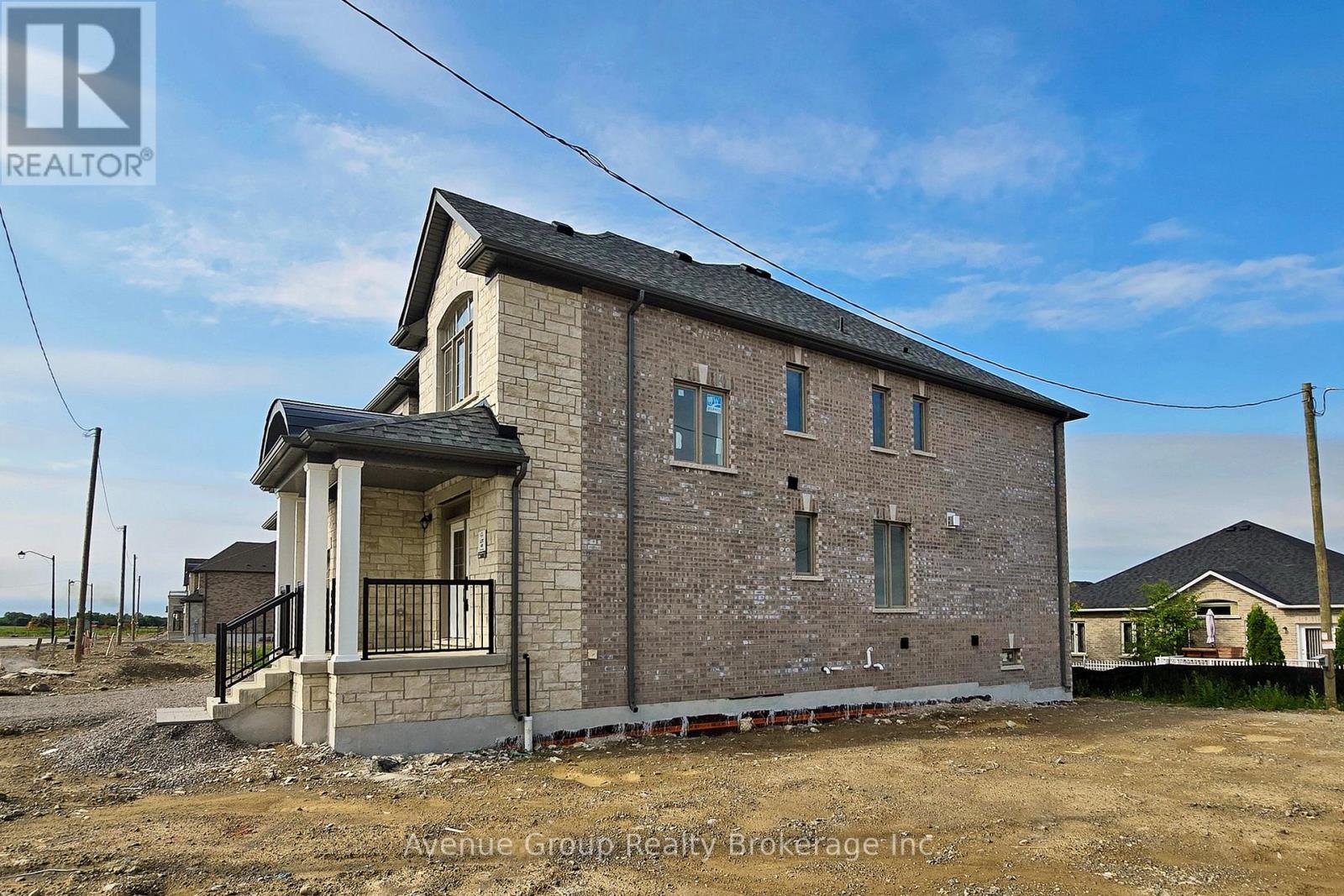 1 Fisher Road, Kawartha Lakes (Lindsay), Ontario  K9V 0P9 - Photo 43 - X12846886