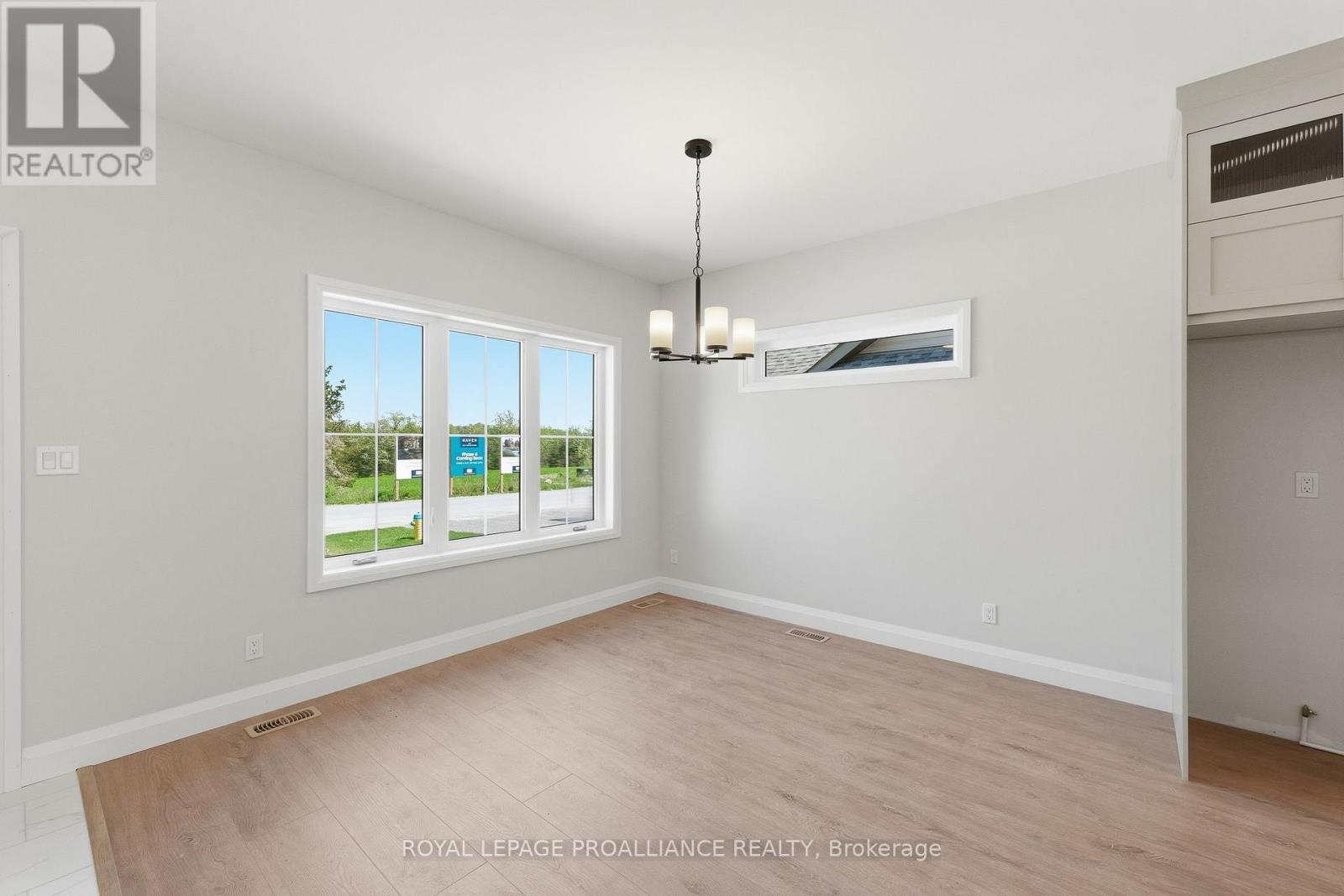 64 Riverside Trail, Trent Hills (Campbellford), Ontario  K0L 1L0 - Photo 15 - X12847146
