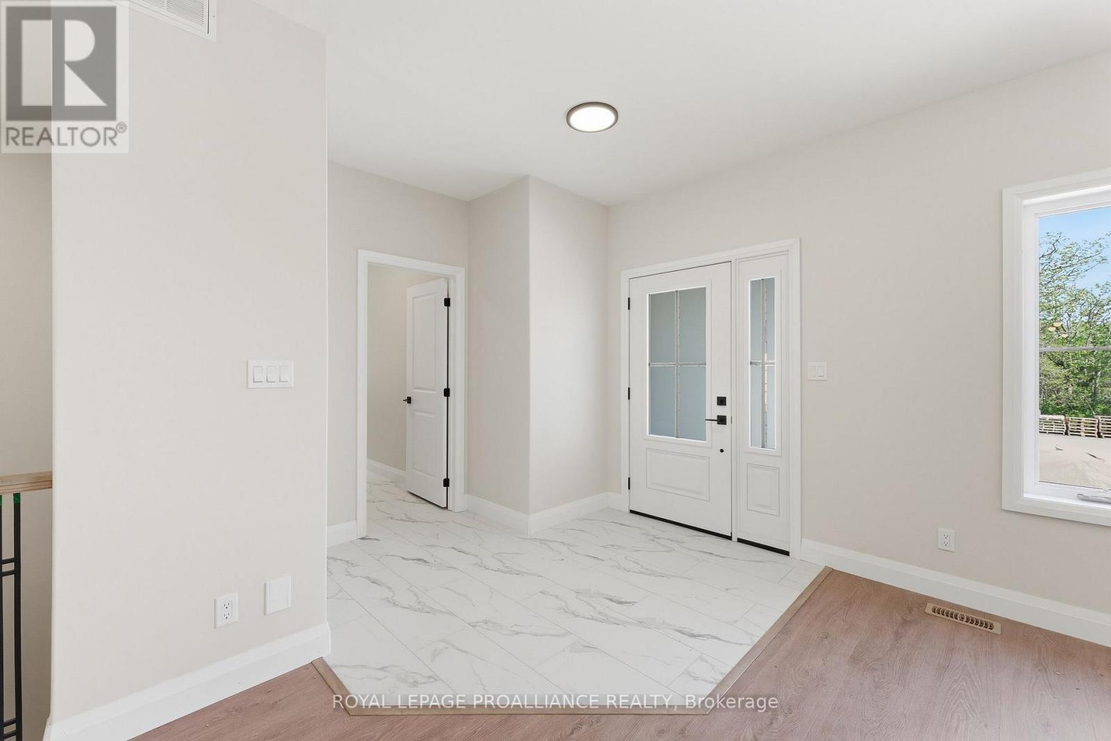 64 Riverside Trail, Trent Hills (Campbellford), Ontario  K0L 1L0 - Photo 8 - X12847146