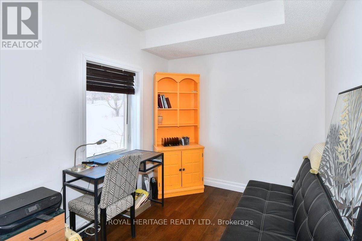 204 - 910 Wentworth Street, Peterborough (Otonabee Ward 1), Ontario  K9J 8R8 - Photo 19 - X12847392