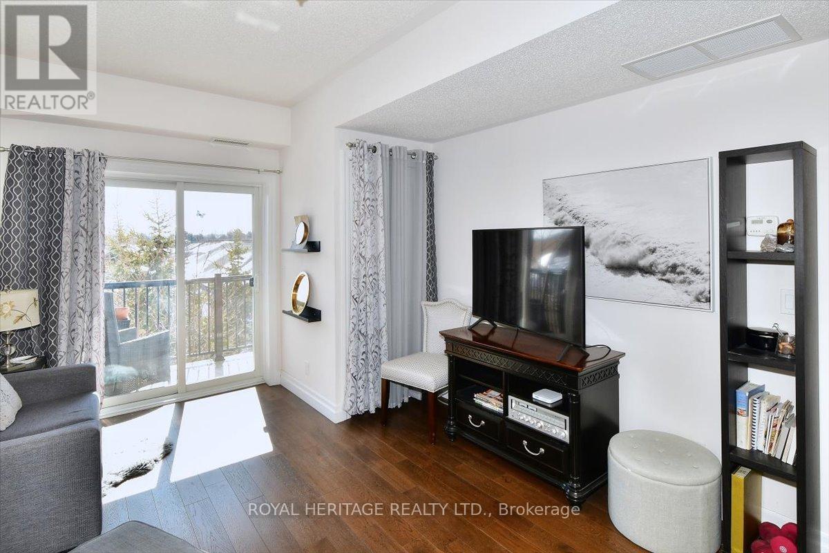 204 - 910 Wentworth Street, Peterborough (Otonabee Ward 1), Ontario  K9J 8R8 - Photo 6 - X12847392