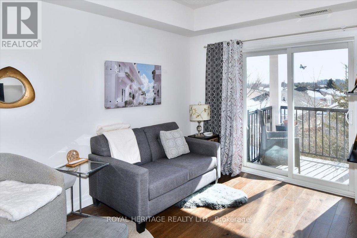 204 - 910 Wentworth Street, Peterborough (Otonabee Ward 1), Ontario  K9J 8R8 - Photo 7 - X12847392