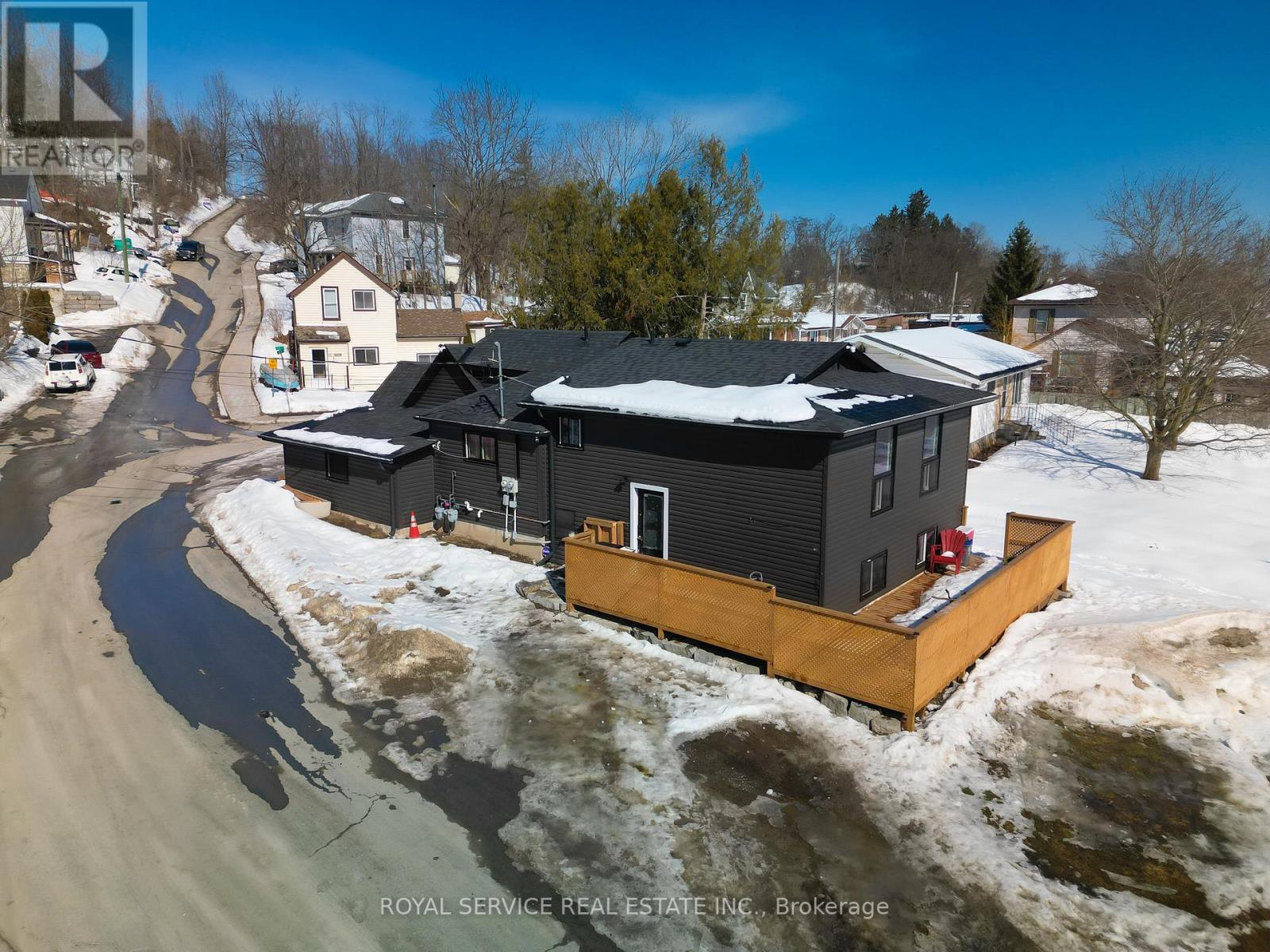 69 Maple Street, Trent Hills (Campbellford), Ontario  K0L 1L0 - Photo 33 - X12847536