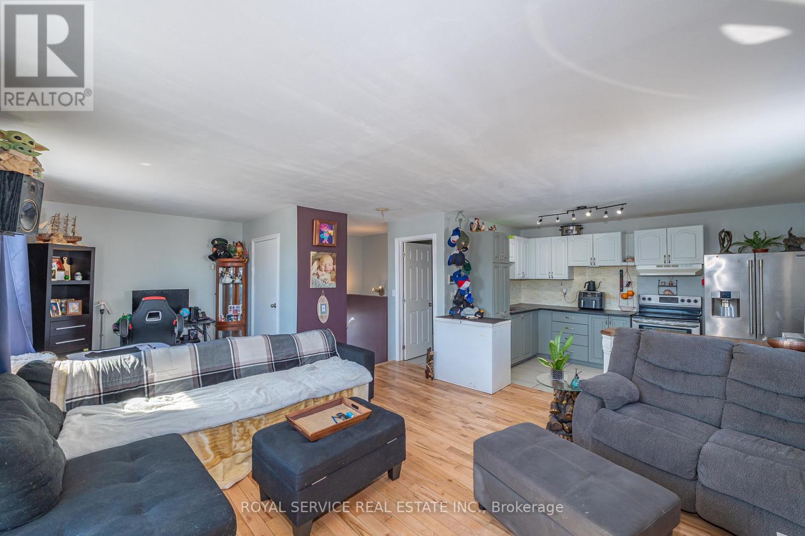 69 Maple Street, Trent Hills (Campbellford), Ontario  K0L 1L0 - Photo 6 - X12847536