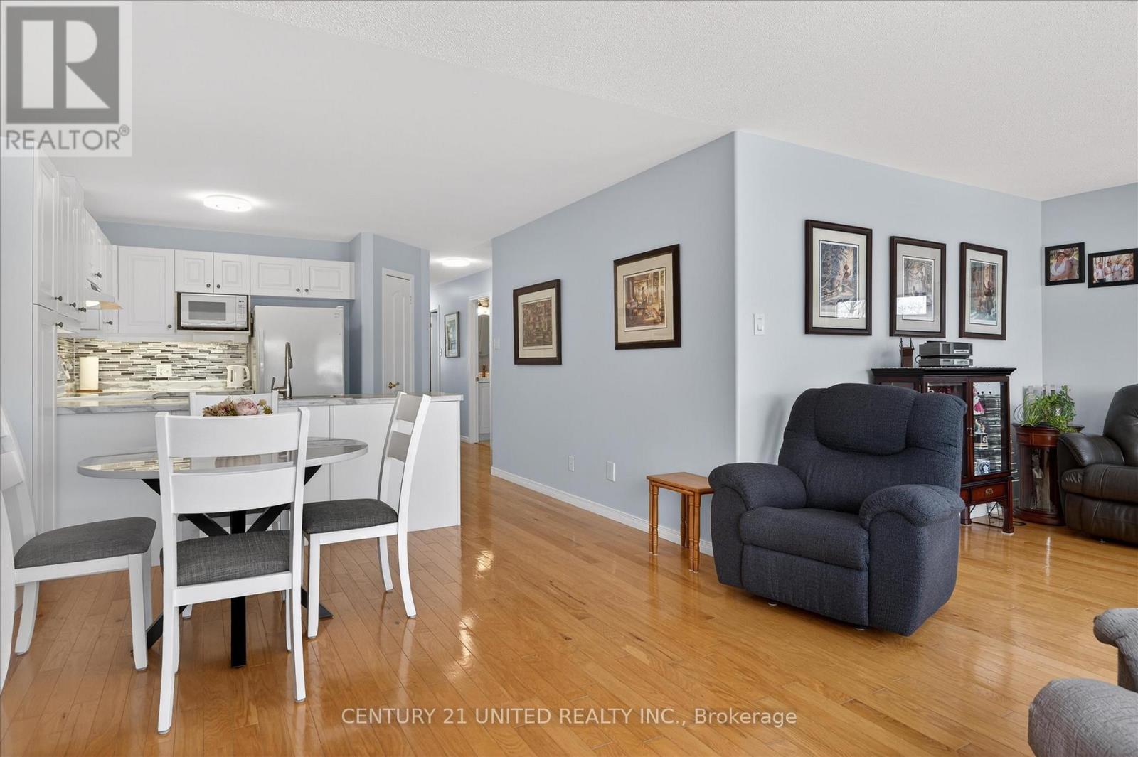 27 - 909 Wentworth Street, Peterborough (Otonabee Ward 1), Ontario  K9J 8R7 - Photo 19 - X12848044