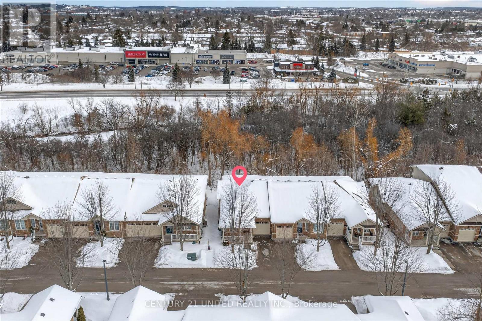 27 - 909 Wentworth Street, Peterborough (Otonabee Ward 1), Ontario  K9J 8R7 - Photo 3 - X12848044