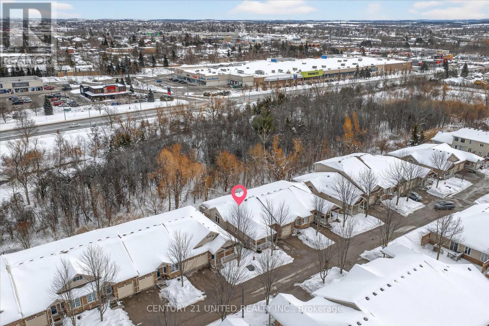 27 - 909 Wentworth Street, Peterborough (Otonabee Ward 1), Ontario  K9J 8R7 - Photo 4 - X12848044