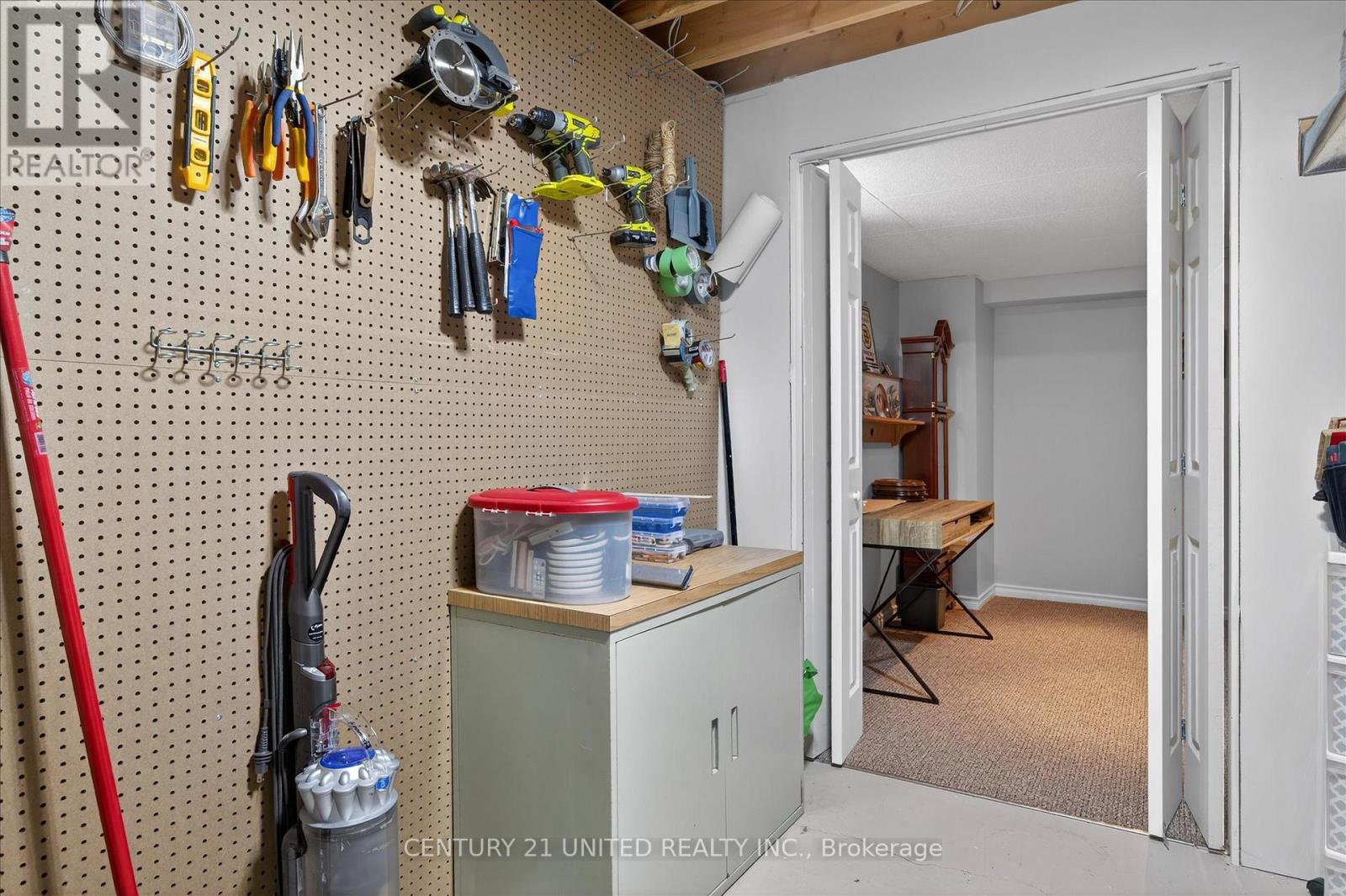 27 - 909 Wentworth Street, Peterborough (Otonabee Ward 1), Ontario  K9J 8R7 - Photo 50 - X12848044