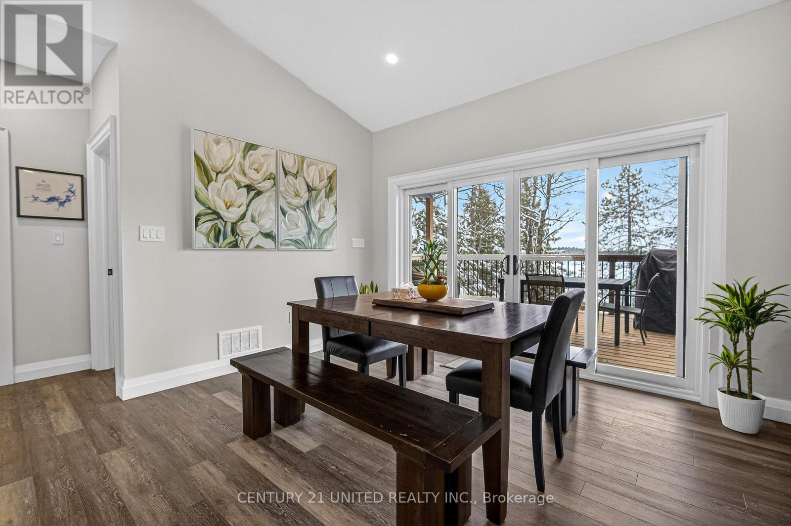 1047 Hinterland Trail, Highlands East (Cardiff Ward), Ontario  K0L 1C0 - Photo 13 - X12848238