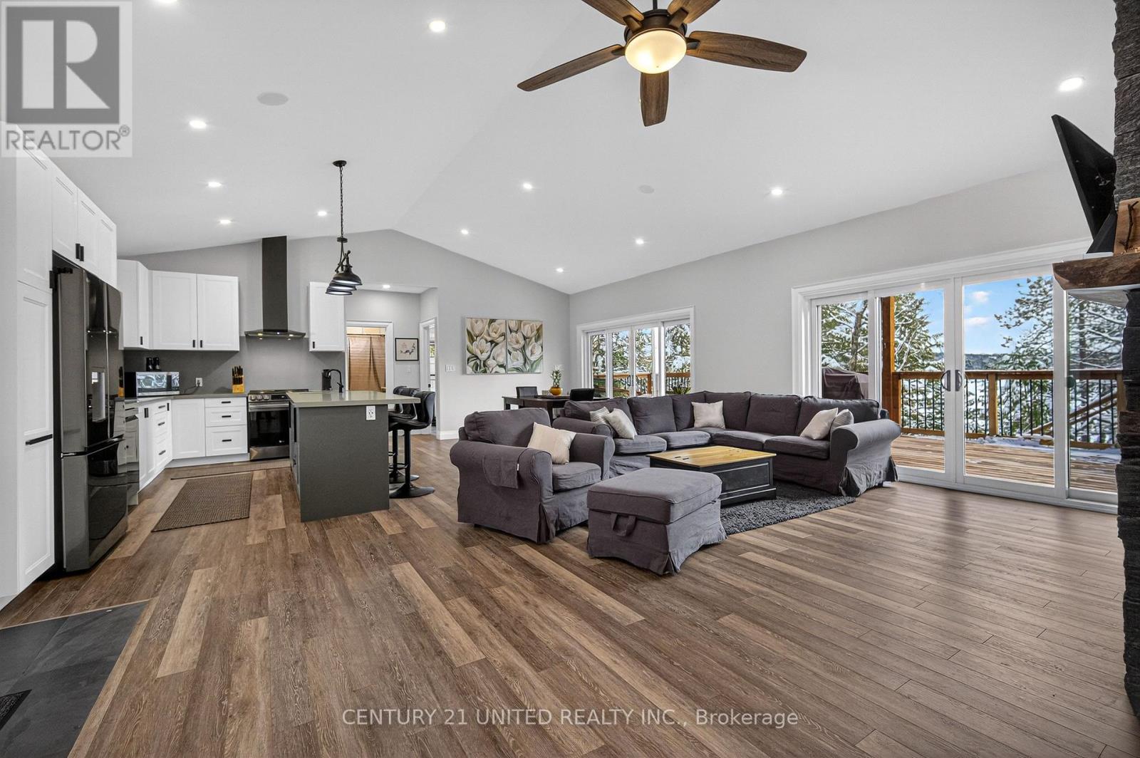 1047 Hinterland Trail, Highlands East (Cardiff Ward), Ontario  K0L 1C0 - Photo 8 - X12848238