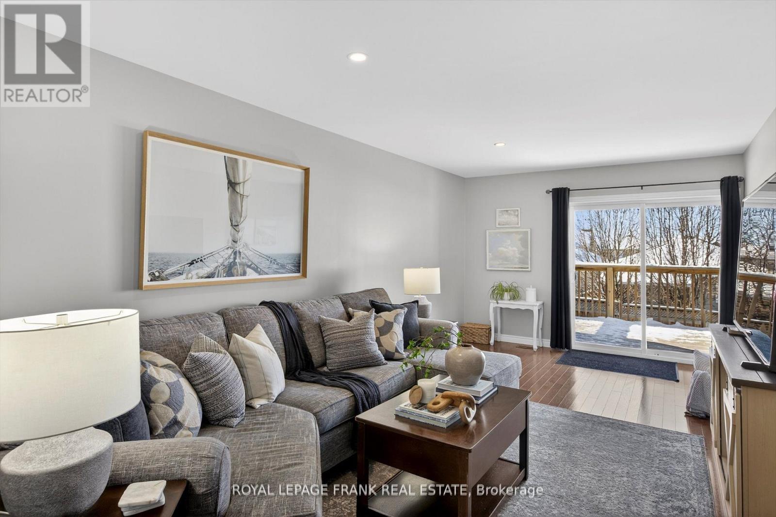 859 Emery Way, Peterborough (Monaghan Ward 2), Ontario  K9J 0H7 - Photo 10 - X12848506