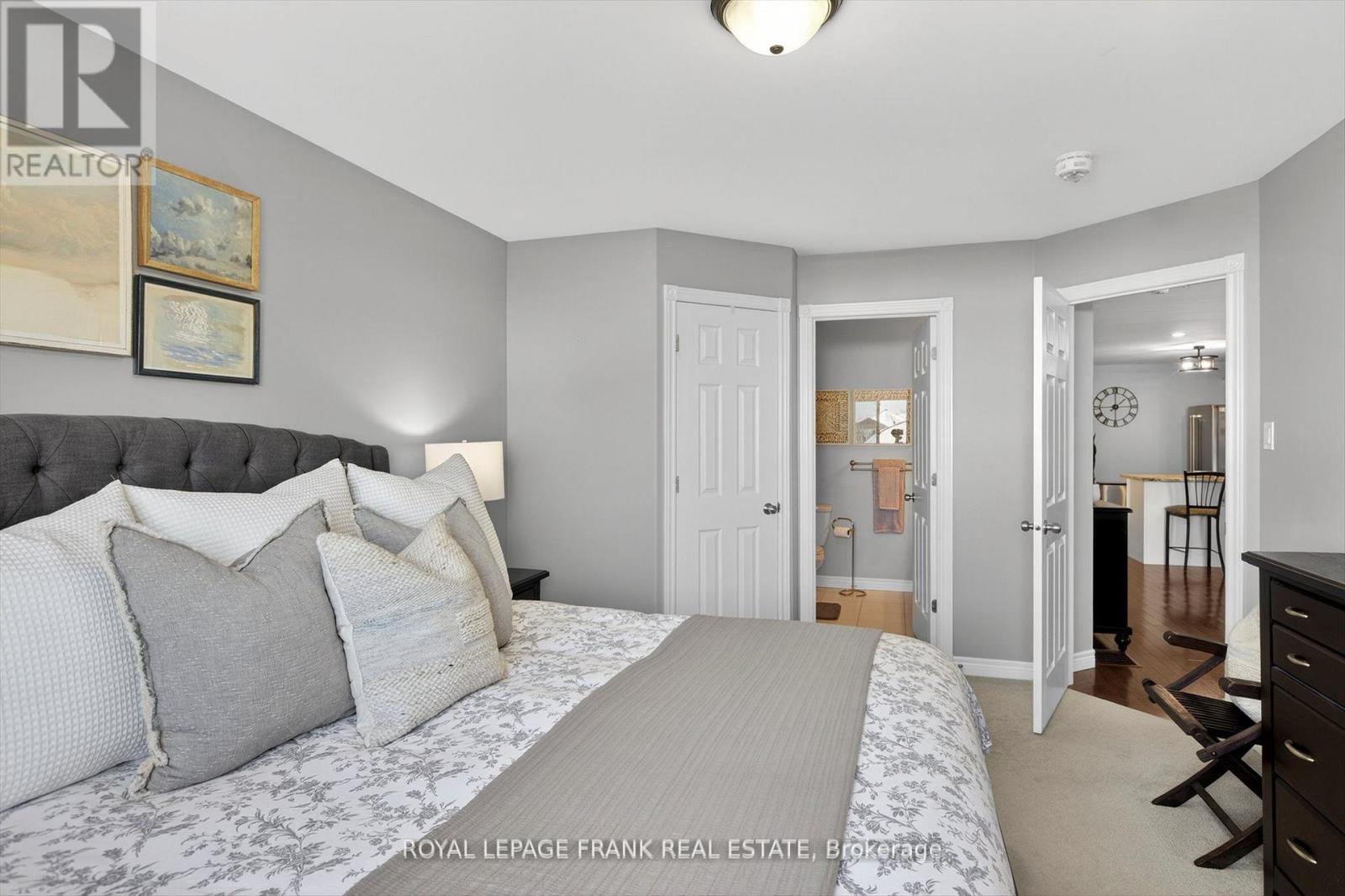 859 Emery Way, Peterborough (Monaghan Ward 2), Ontario  K9J 0H7 - Photo 15 - X12848506