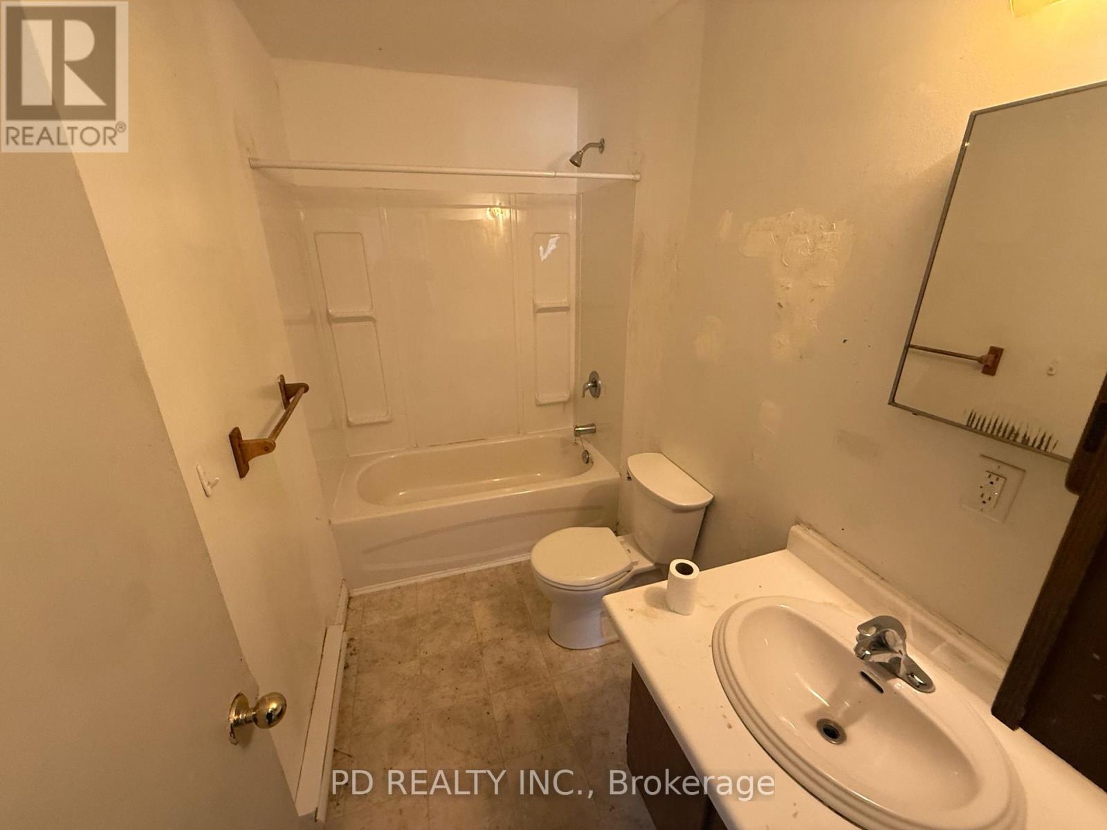 81 Ojibway Drive N, Trent Lakes, Ontario  K0L 1J0 - Photo 15 - X12848858