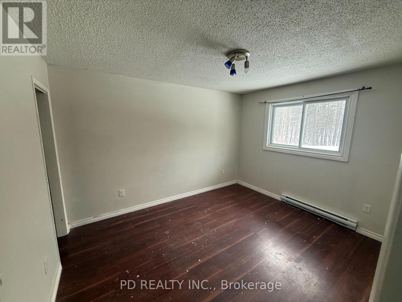 81 Ojibway Drive N, Trent Lakes, Ontario  K0L 1J0 - Photo 16 - X12848858