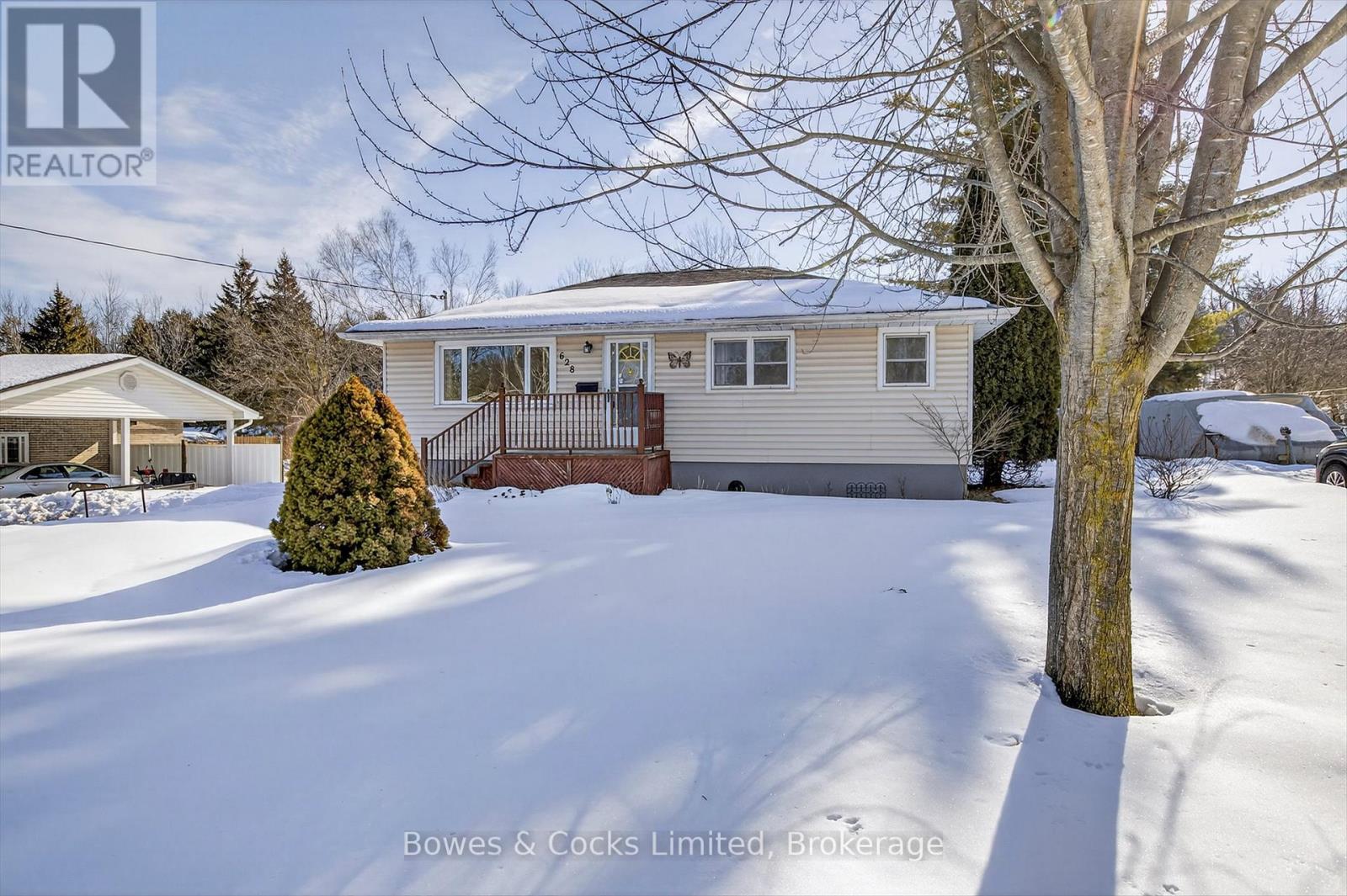 628 Corrigan Crescent, Peterborough (Ashburnham Ward 4), Ontario  K9J 7N8 - Photo 2 - X12849424