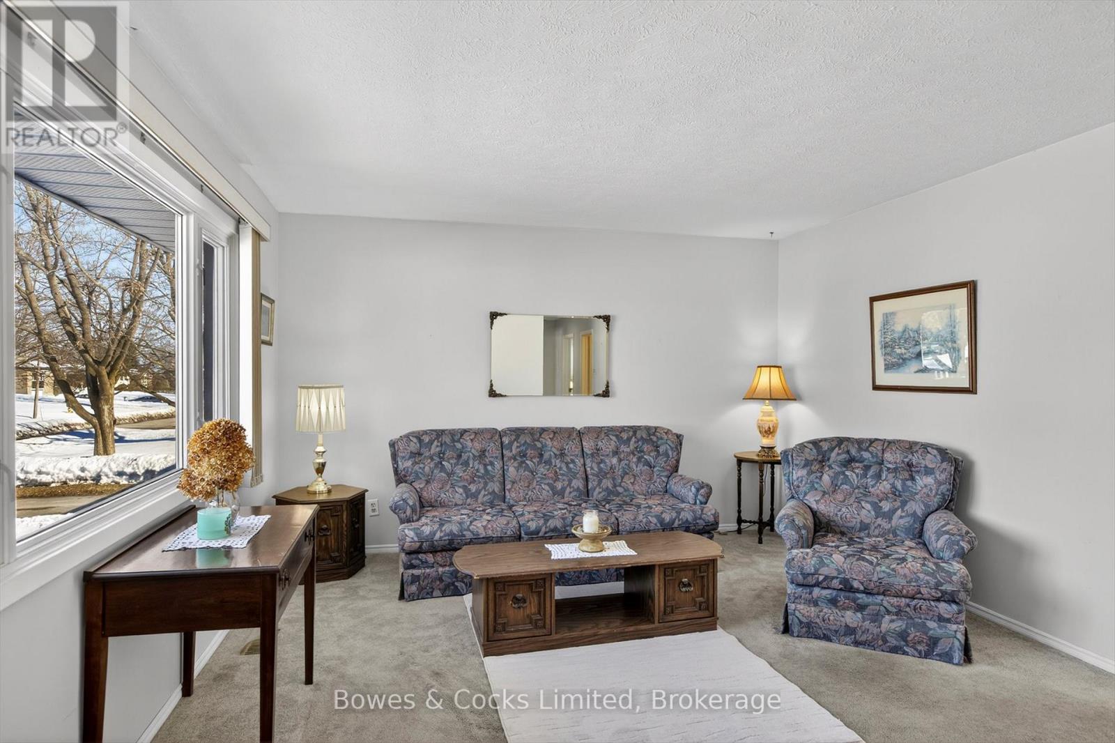 628 Corrigan Crescent, Peterborough (Ashburnham Ward 4), Ontario  K9J 7N8 - Photo 9 - X12849424