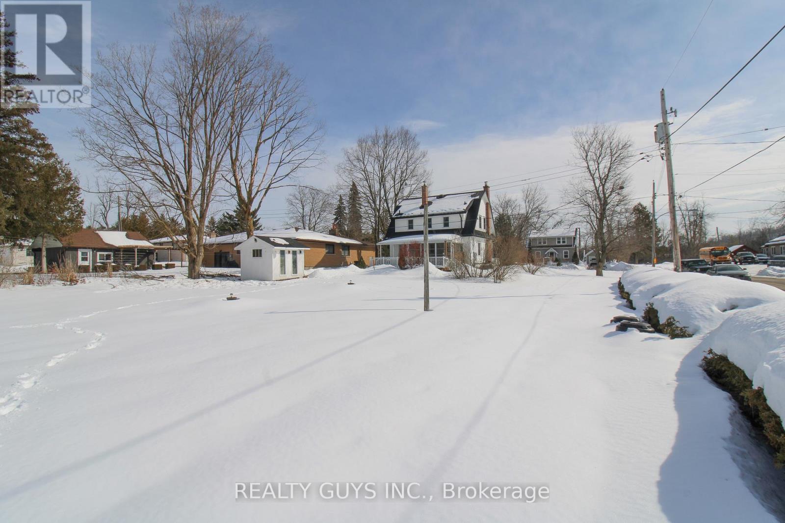 1 Wellington Street E, Kawartha Lakes (Omemee), Ontario  K0L 2W0 - Photo 11 - X12849542