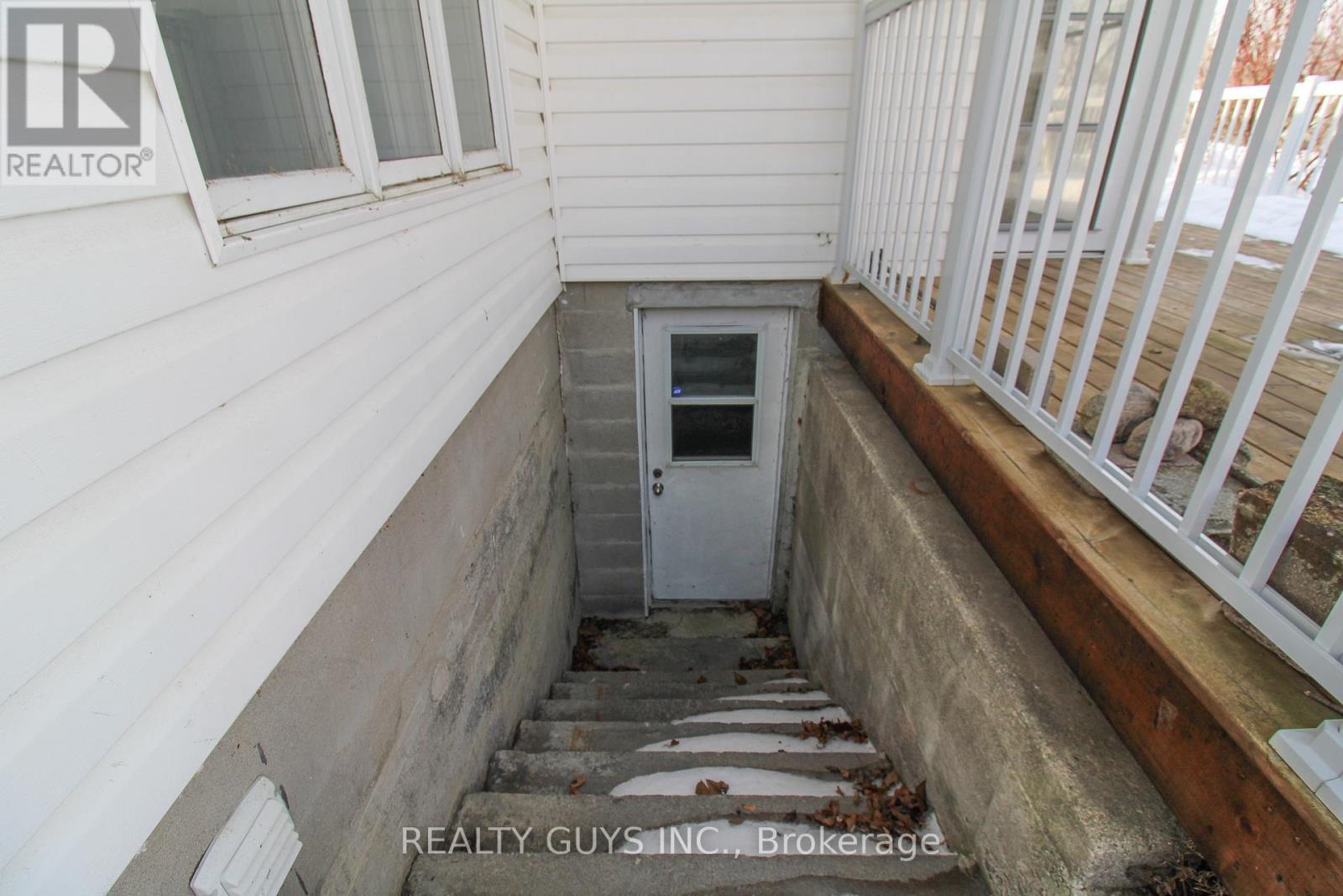 1 Wellington Street E, Kawartha Lakes (Omemee), Ontario  K0L 2W0 - Photo 14 - X12849542