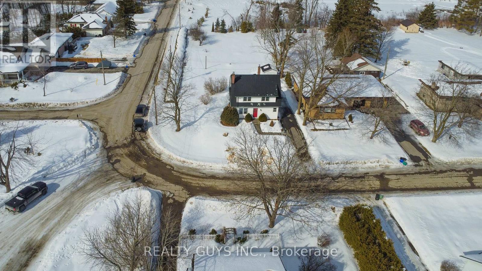 1 Wellington Street E, Kawartha Lakes (Omemee), Ontario  K0L 2W0 - Photo 15 - X12849542