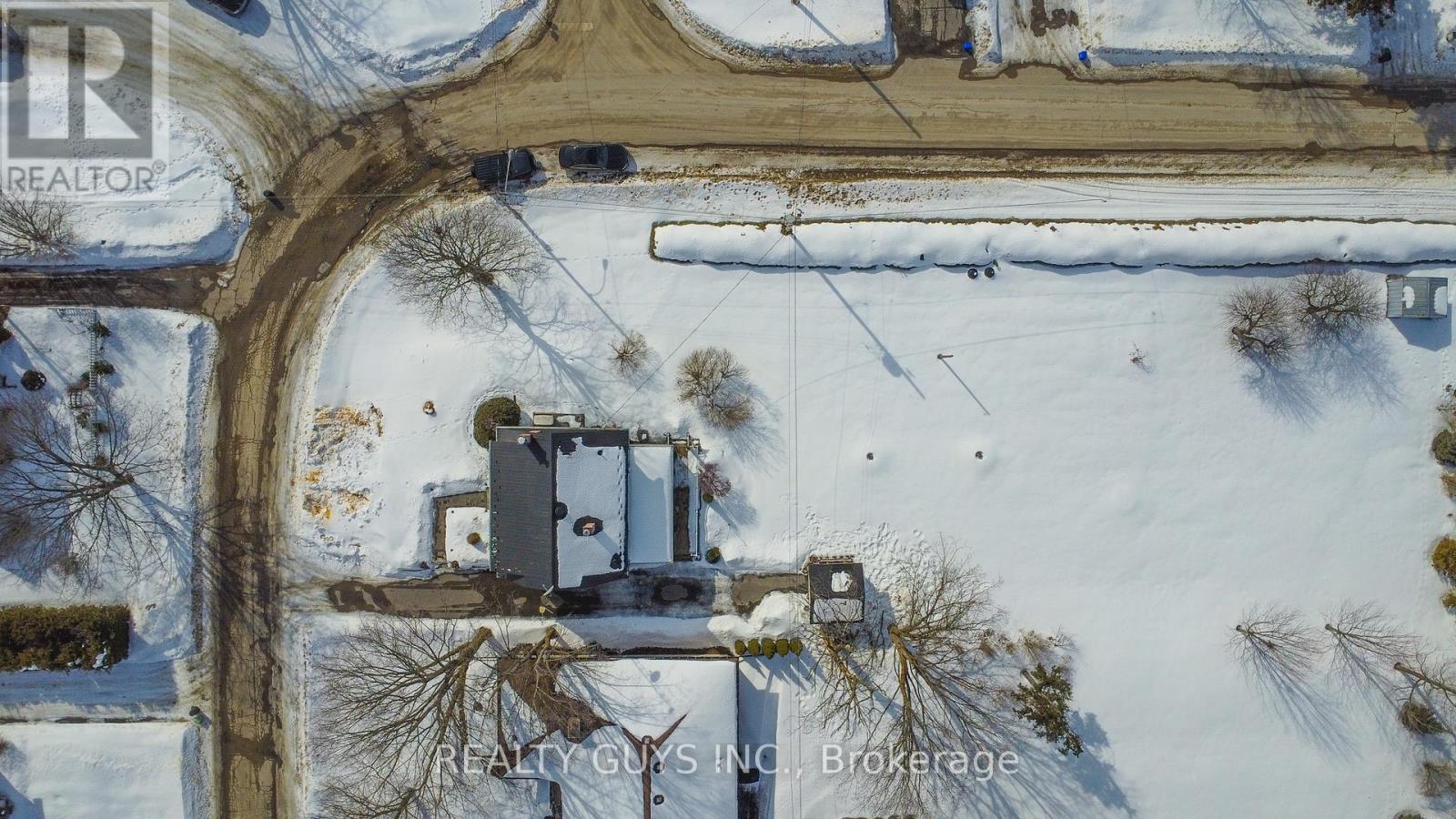 1 Wellington Street E, Kawartha Lakes (Omemee), Ontario  K0L 2W0 - Photo 17 - X12849542