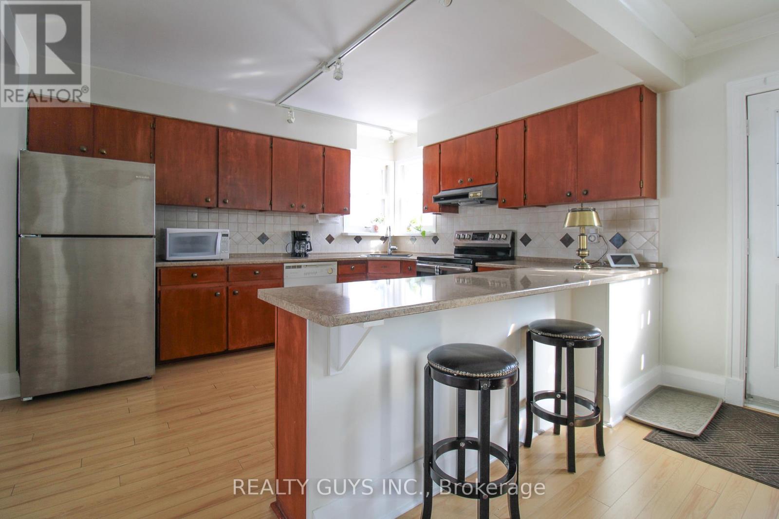 1 Wellington Street E, Kawartha Lakes (Omemee), Ontario  K0L 2W0 - Photo 20 - X12849542