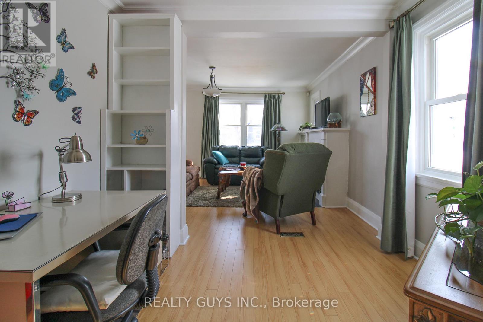 1 Wellington Street E, Kawartha Lakes (Omemee), Ontario  K0L 2W0 - Photo 31 - X12849542