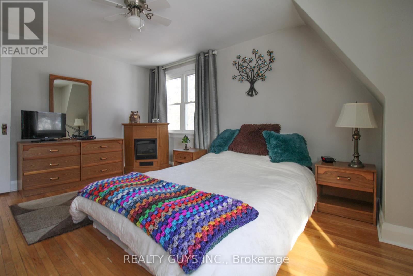 1 Wellington Street E, Kawartha Lakes (Omemee), Ontario  K0L 2W0 - Photo 36 - X12849542