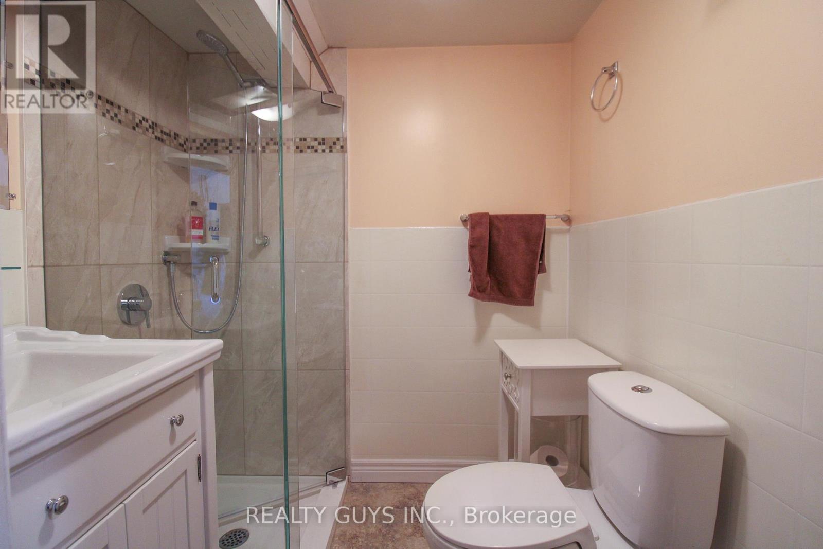 1 Wellington Street E, Kawartha Lakes (Omemee), Ontario  K0L 2W0 - Photo 45 - X12849542